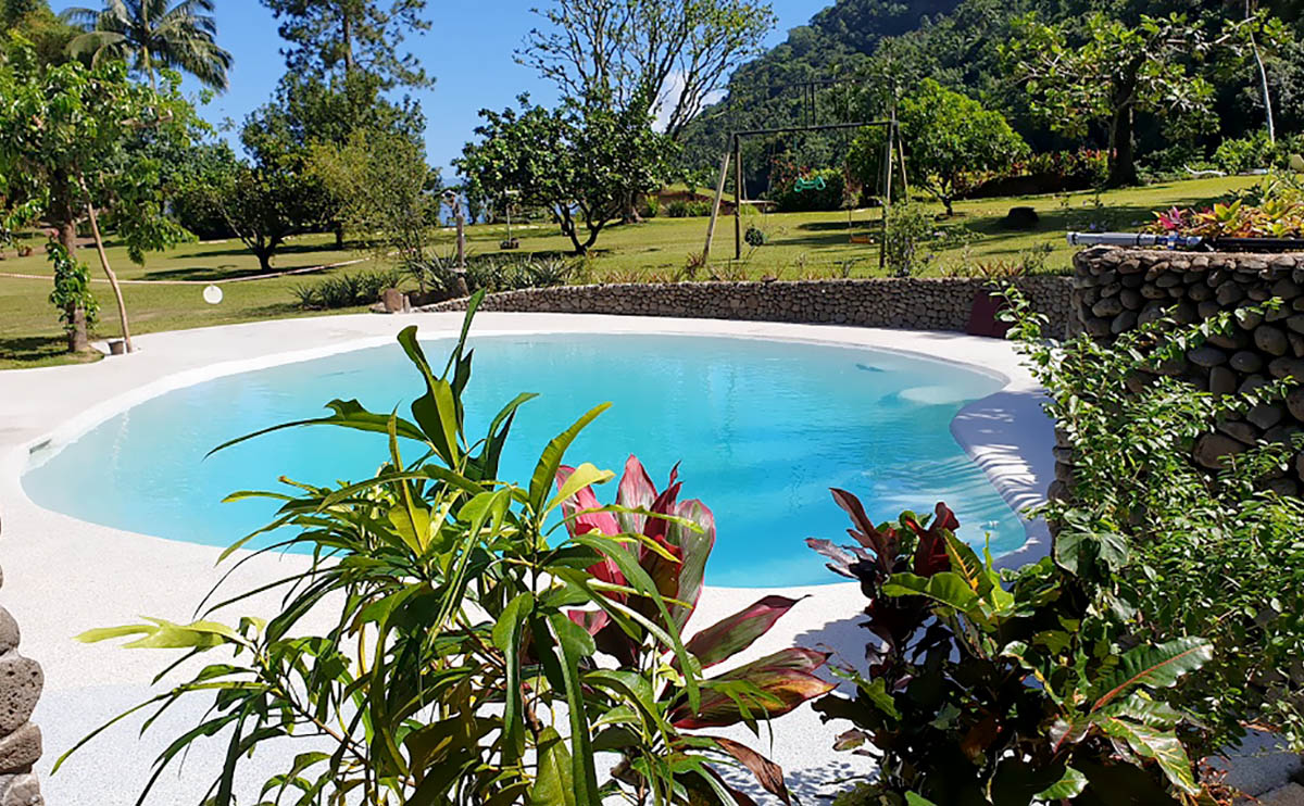 Vanira Lodge at Teahupoo